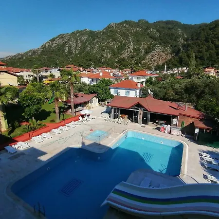 Aparthotel Efem Apart